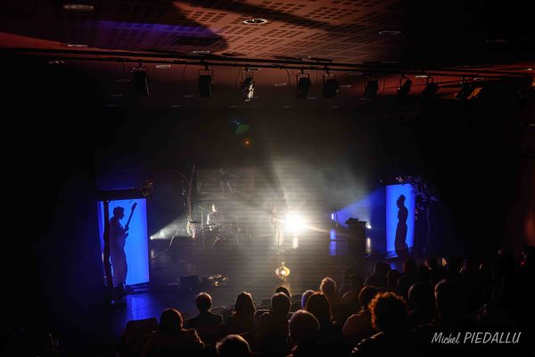 scene NAIAD - crédit michel piedallu